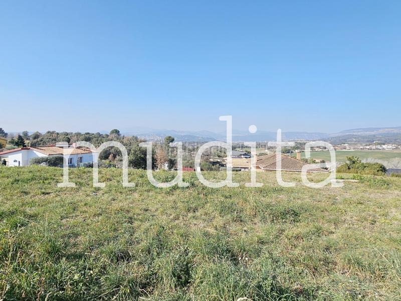 Foto c537662f-5613-4804-aead-99956d57cbef. Residential plot in Ametlla del Vallès (L´)