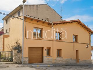 Maison jumelée à Roda de Ter. Les masies de roda  vivienda familiar con garaje, terraza y luz