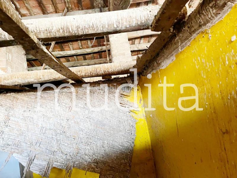 Foto 29e62d3b-0e69-4c7e-8b4b-6dd08bcfc6e6. Edifici a Manlleu