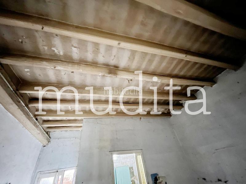 Foto 9b4ba36d-12d4-4d7f-bb5a-32f1732fea54. Edifici a Manlleu