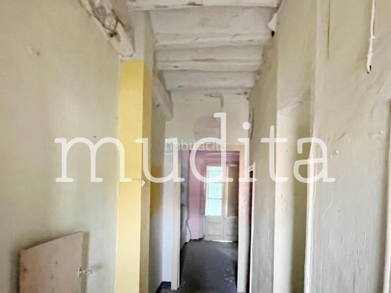 Foto d9ecc145-b37c-4f8d-88ed-f0ac91a4c969. Edifici a Manlleu