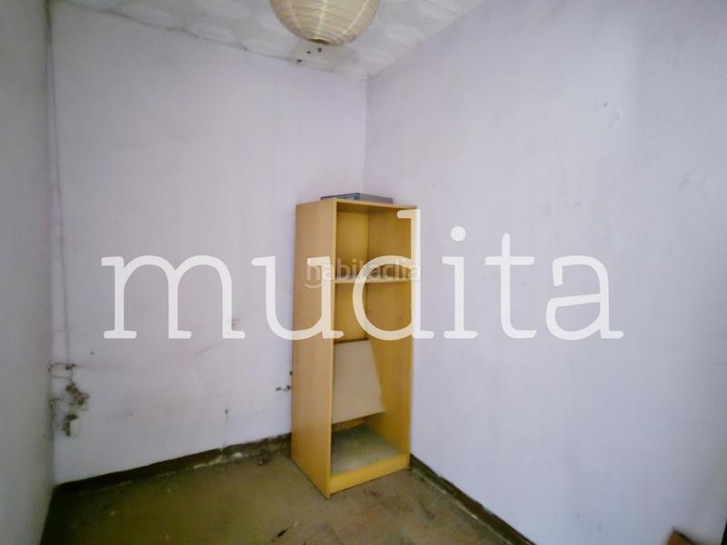 Foto de4ad849-6ffc-483f-89cc-54f5a106889e. Edifici a Manlleu