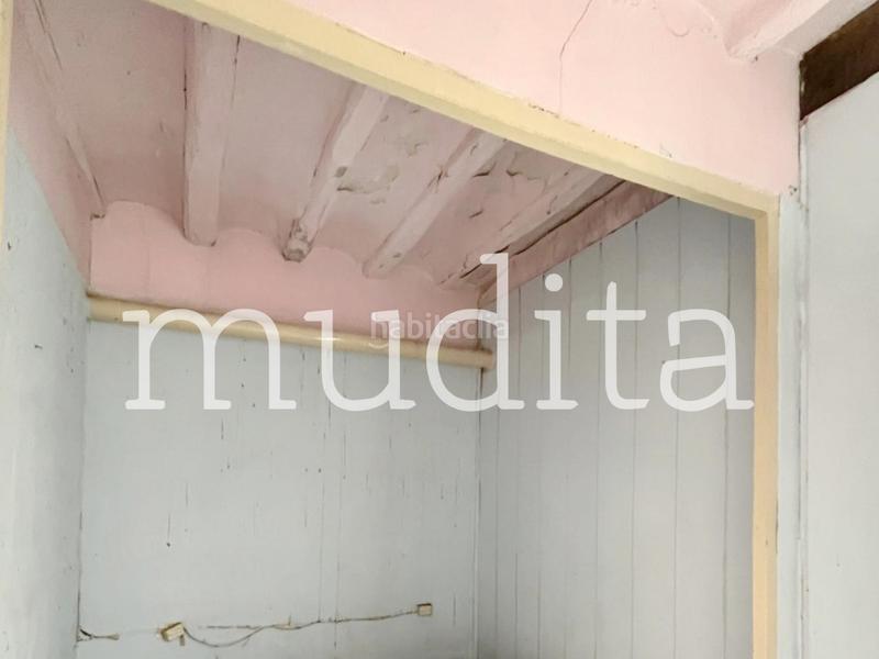 Foto ef3b99f9-be35-4f4c-96c0-807f4ca25814. Edifici a Manlleu