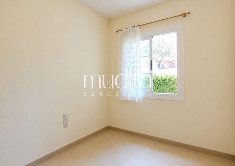 Foto b758aa39-f5d6-4225-af92-4b5e107d4ac2. Casa amb calefacció aparcament a Urbanitzacions Argentona