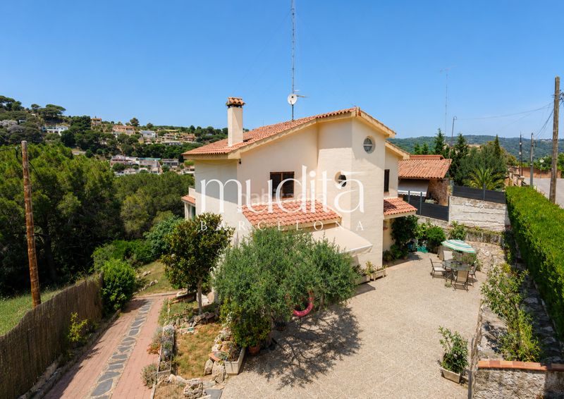 Foto e655bcd9-c470-4f92-add9-4c4eb007ebda. Casa amb calefacció aparcament a Urbanitzacions Argentona