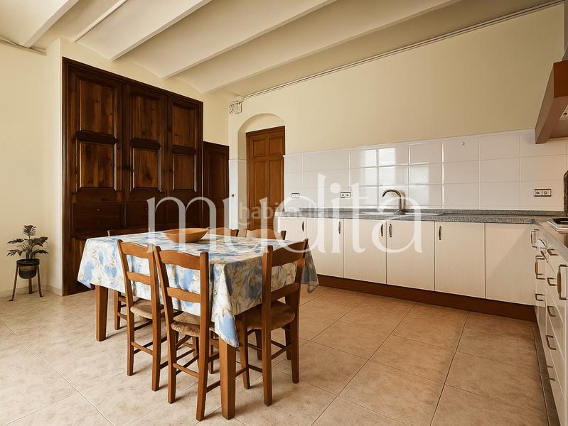 Foto 846475f3-509d-4dd7-bac1-8d86613b2852. Mas dans Avinyó