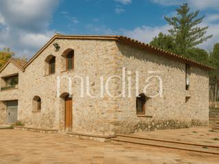 Masa  Camino. Masa con potencial en breda  piedra antigua y alma rural junto