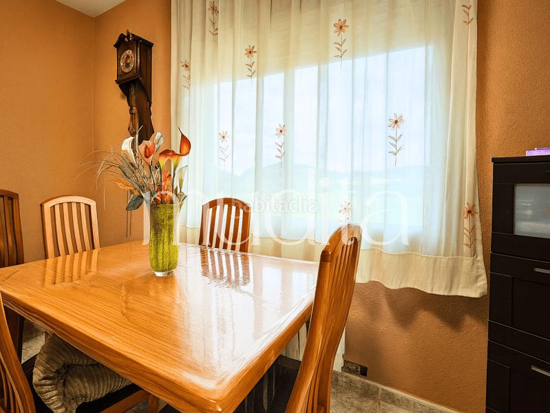 Foto 2465a38e-e7dd-4e0b-a032-d68c174c375c. Masia amb calefacció aparcament a Palau-solità i Plegamans