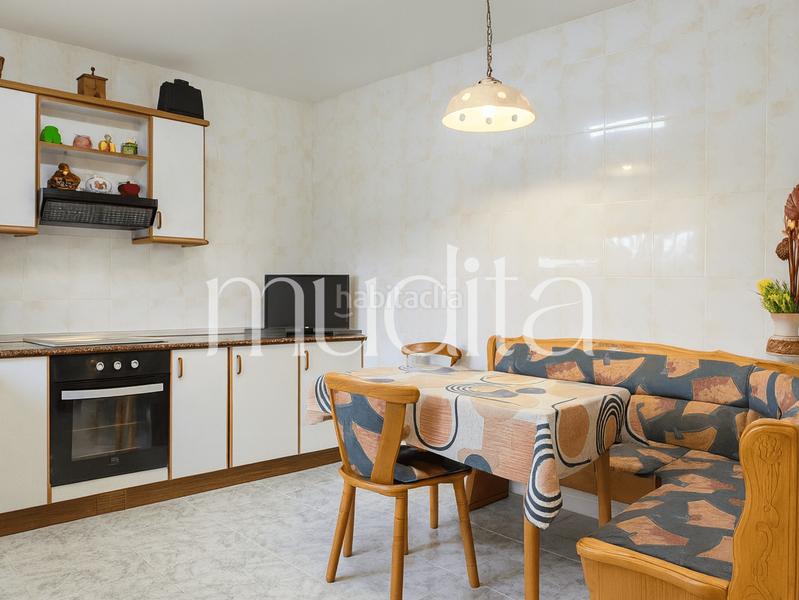 Foto 4bb47b2a-d7a4-4abf-918f-e6a90818c967. Masia amb calefacció aparcament a Palau-solità i Plegamans