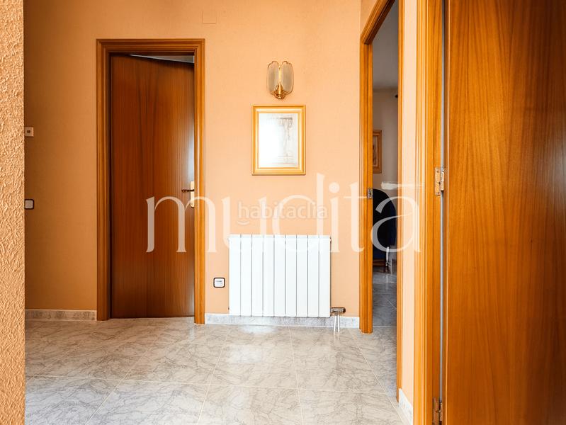 Foto 4f4bfd97-ba60-4c28-87b9-24c9a8b9ab2d. Masia amb calefacció aparcament a Palau-solità i Plegamans