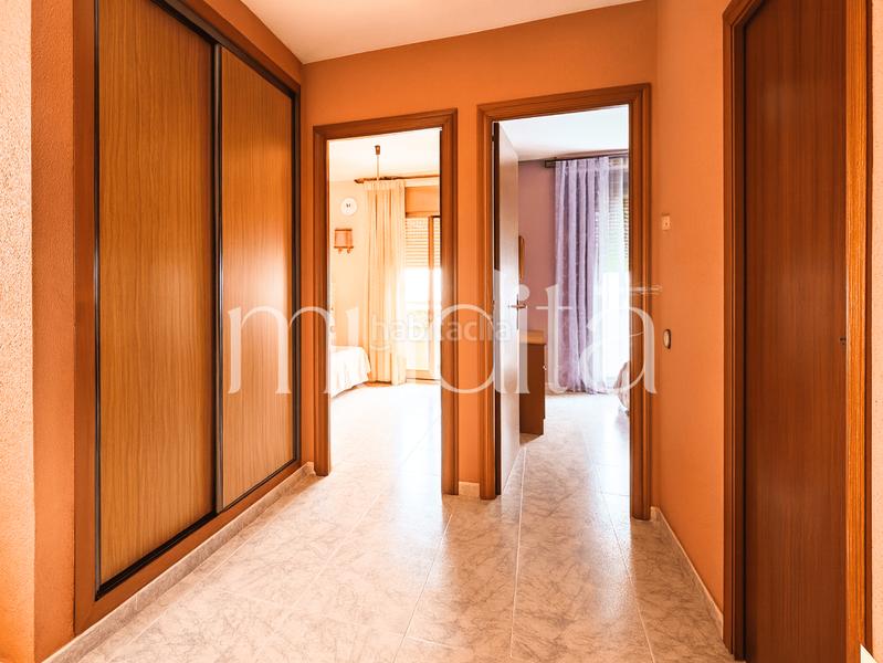 Foto 8d588c5b-1e0f-4a94-aa0e-211833c0af40. Masia amb calefacció aparcament a Palau-solità i Plegamans