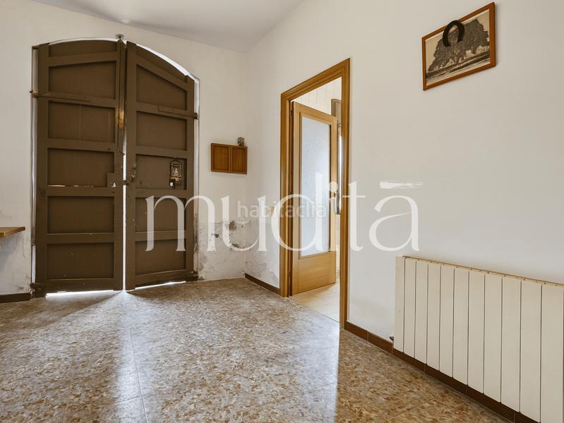 Foto aa816888-566d-4ca2-9057-c98f97406514. Masia amb calefacció aparcament a Palau-solità i Plegamans