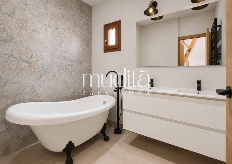 Foto a58d9f42-10a1-4c2a-9053-05d6de2bcde9. Casa amb calefacció aparcament piscina a Sant Cebrià de Vallalta