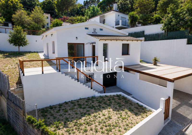 Foto a75f6dd8-b2fa-47b2-aa89-1921767dee8c. Casa amb calefacció aparcament piscina a Sant Cebrià de Vallalta