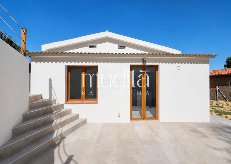Foto eacc0324-d712-43a8-80ae-fbab88a51a55. Casa amb calefacció aparcament piscina a Sant Cebrià de Vallalta