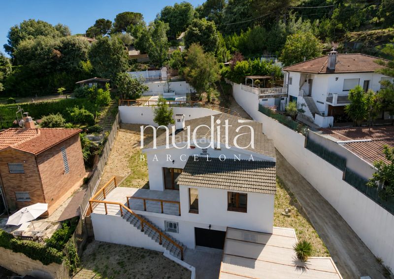 Foto eea5c60a-2d34-4704-825a-9d940f1cc35e. Casa amb calefacció aparcament piscina a Sant Cebrià de Vallalta