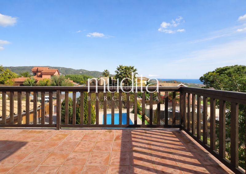 Foto 5ce3a6ab-45ab-4921-8ef1-ea592a338ffb. Casa con riscaldamento parcheggio piscina in Nucli Urbà Argentona