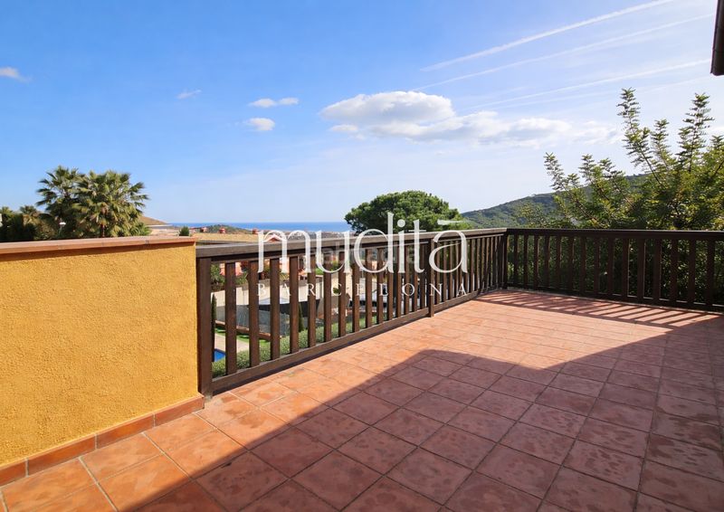 Foto a002aa65-047d-4a70-9602-7f64261e8865. Casa con riscaldamento parcheggio piscina in Nucli Urbà Argentona