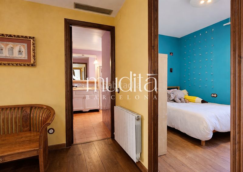 Foto a17b7feb-4766-46a0-8614-5d5d264f1096. Casa con riscaldamento parcheggio piscina in Nucli Urbà Argentona