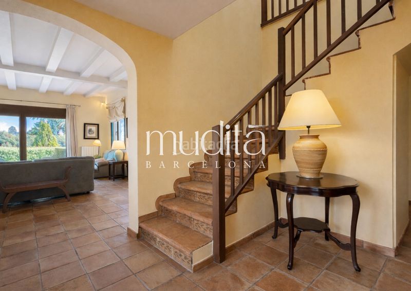 Foto aa3b1785-a93c-4dd8-b3fd-5f2910b14710. Casa con riscaldamento parcheggio piscina in Nucli Urbà Argentona
