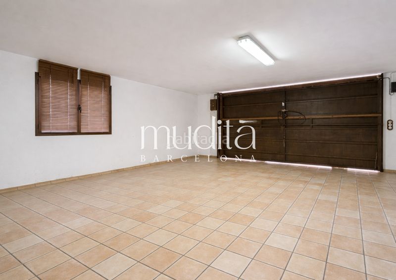Foto f8008448-84c1-4e68-8465-502f0d72fe15. Casa con riscaldamento parcheggio piscina in Nucli Urbà Argentona