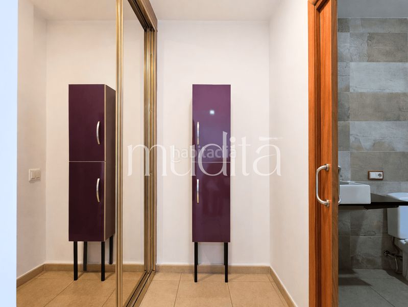 Foto d8d4498d-500a-43da-bc5f-52739925c15e. Casa adossada amb calefacció aparcament a Caputxins-Ambulatori Vic