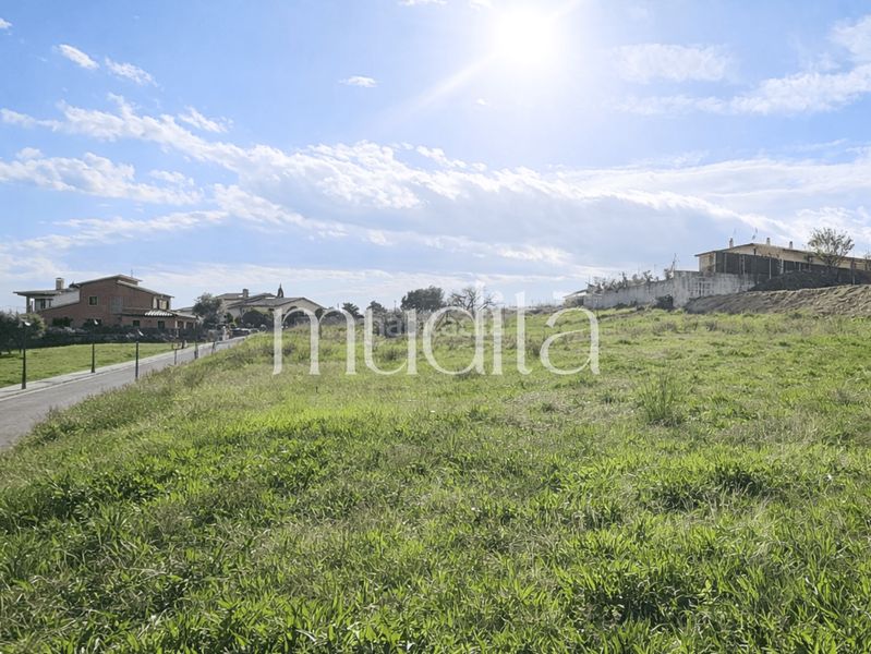 Foto dd829d31-c8fc-4550-a03a-f9dfb72d4a16. Terreny residencial a Campins