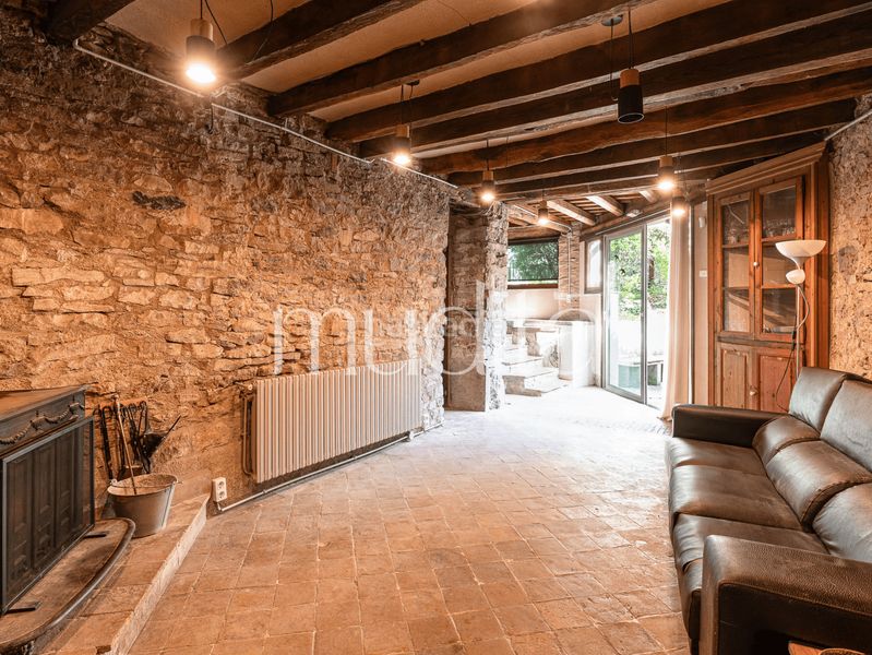 Foto 1a917edb-7051-48f4-b77a-f9b29be28599. Masia amb calefacció aparcament a Tavertet