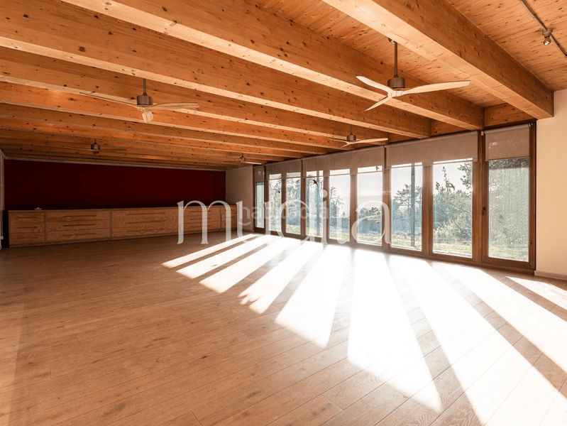 Foto 42f43b2e-1342-4044-bac3-85c3f5a602b4. Masia amb calefacció aparcament a Tavertet