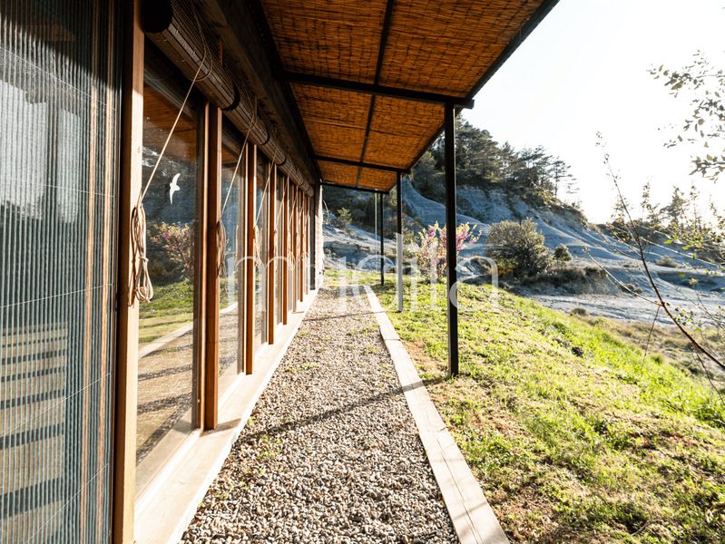 Foto 870dcafa-9f87-416b-927e-26dd86787cd4. Masia amb calefacció aparcament a Tavertet