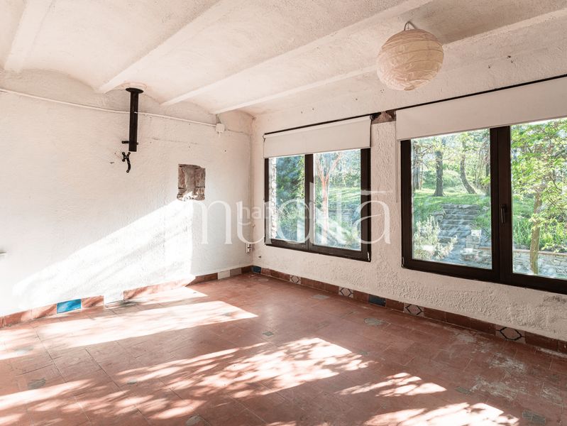 Foto 8e224c24-f04c-46ca-98a6-83a7f6d71866. Masia amb calefacció aparcament a Tavertet