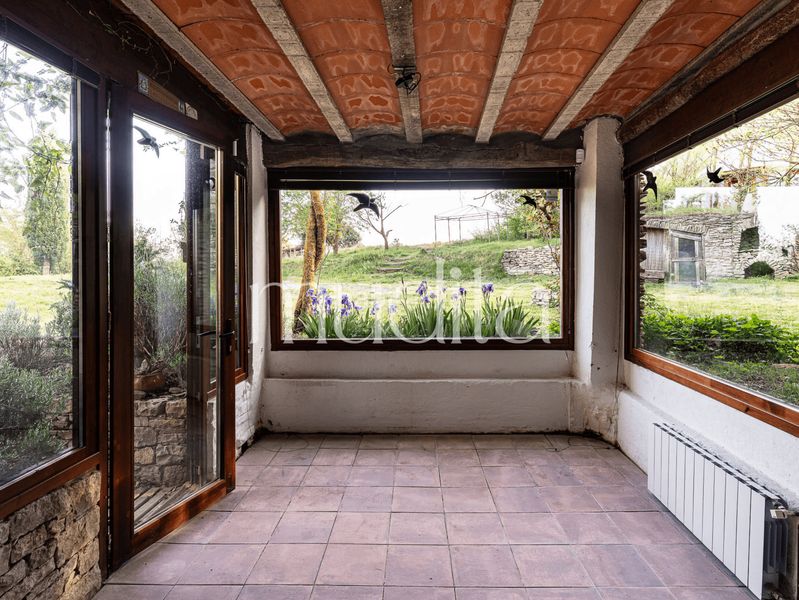 Foto a3574a87-21ee-4018-ba7e-914755df013d. Masia amb calefacció aparcament a Tavertet