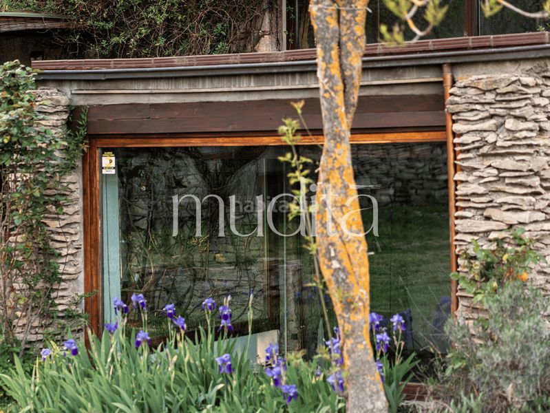 Foto b95ca9a4-af56-4f71-8785-fe7214653921. Masia amb calefacció aparcament a Tavertet