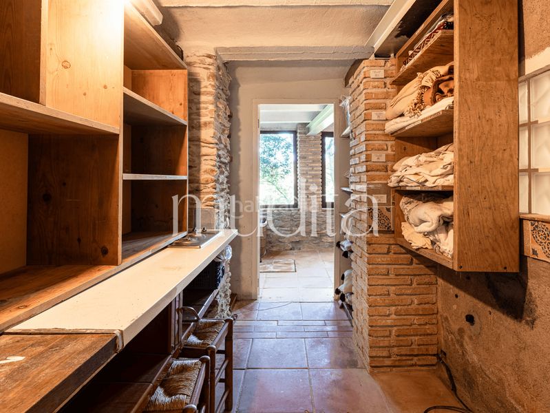 Foto fd4caf34-da37-437b-a573-9aaa2ff241c7. Masia amb calefacció aparcament a Tavertet