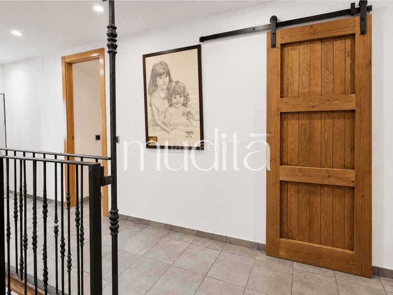 Foto e9d8f478-ab14-472b-950b-3125d12710e7. Casa adossada amb calefacció aparcament piscina a Avinyó