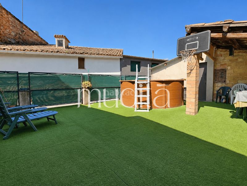 Foto f899420f-0d4d-411d-b802-b47b2b831a3e. Casa adossada amb calefacció aparcament piscina a Avinyó