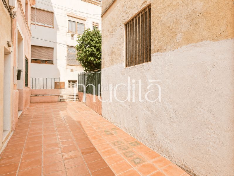 Foto 15a4b091-dcde-41f9-90d3-b9a091160744. Casa adossada a Centre Masnou (El)