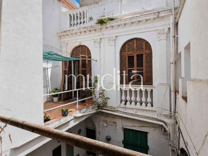 Foto 598a0f13-752e-4a59-8225-9228d7f1d759. Casa adossada a Centre Masnou (El)