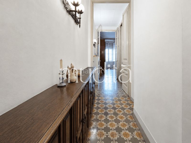 Foto b360b0bc-fa6d-47f6-bfb3-7b8a19170fc0. Casa adossada a Centre Masnou (El)