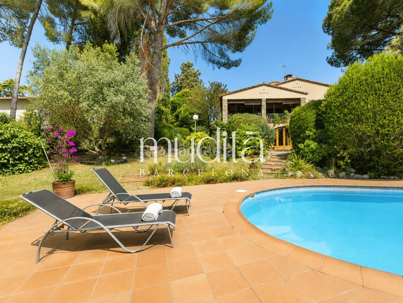 Foto 68092bf5-e854-4d7f-ab1a-38e8a8b45311. Casa amb calefacció aparcament piscina a Ametlla del Vallès (L´)