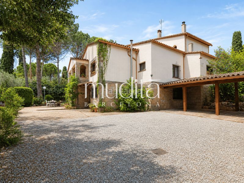 Foto 87efa7d5-77d8-4800-b226-5d112525d8d7. Casa amb calefacció aparcament piscina a Ametlla del Vallès (L´)