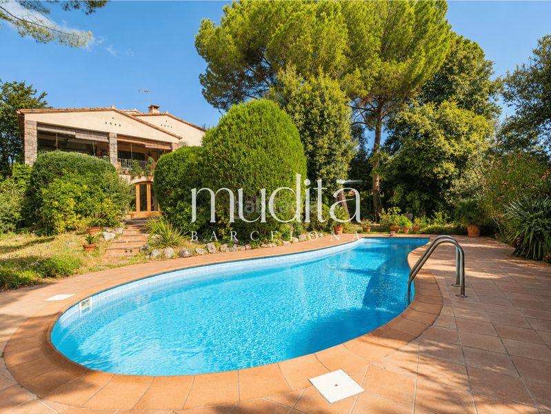 Foto a181a29a-d50f-4245-87e1-5f6c7843be89. Casa amb calefacció aparcament piscina a Ametlla del Vallès (L´)