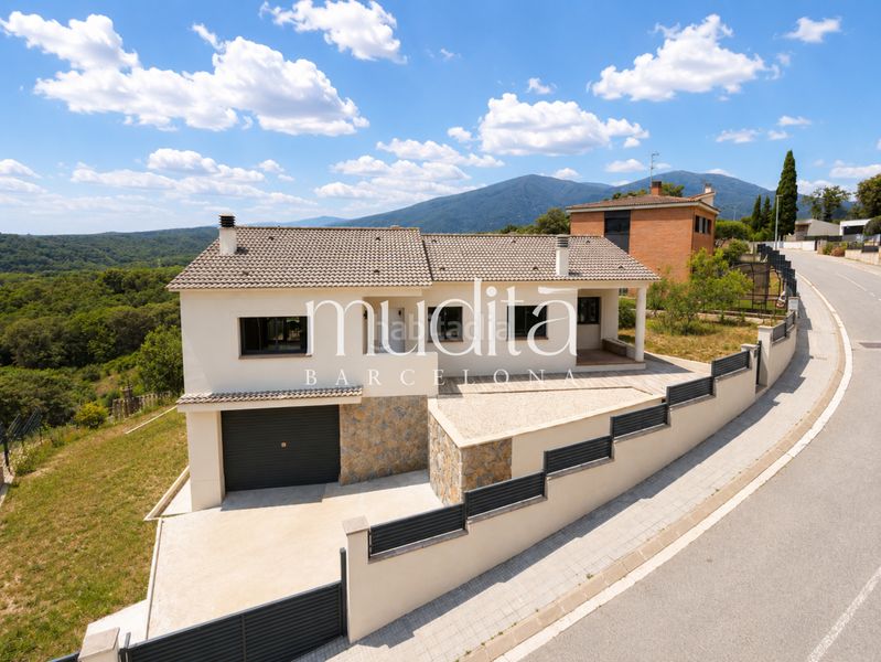 Foto def55a60-20d4-4231-a1b8-98aa282cb3f9. Casa amb calefacció aparcament a Gualba