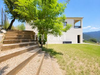 Haus in Gualba. Casa reformada con vida en una sola planta en can pla, gualba