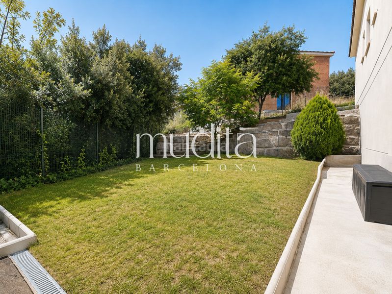 Foto e8efcabb-46ef-4ce0-bfe2-b8b09e466c37. Casa amb calefacció aparcament a Gualba