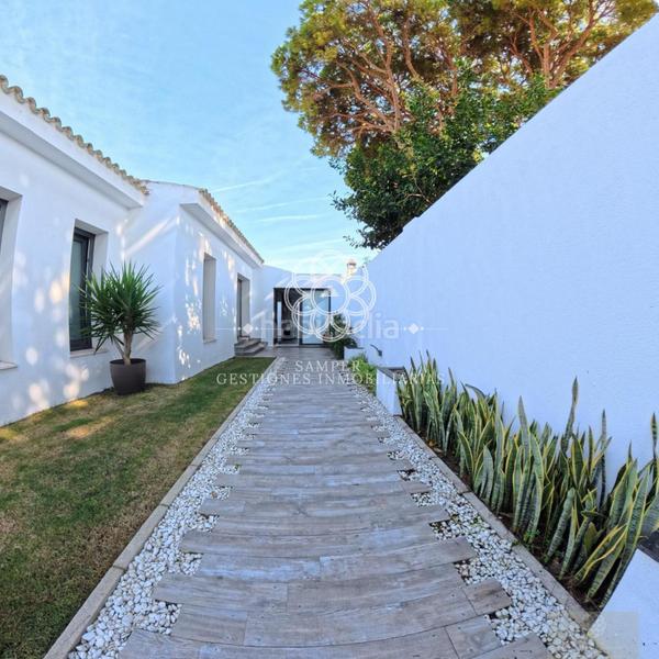 Foto 4ab5cc3e-2145-4af6-ad96-aa3b4a839ebb. Chalet mit heizung pool in Valdelagrana Puerto de Santa María (El)