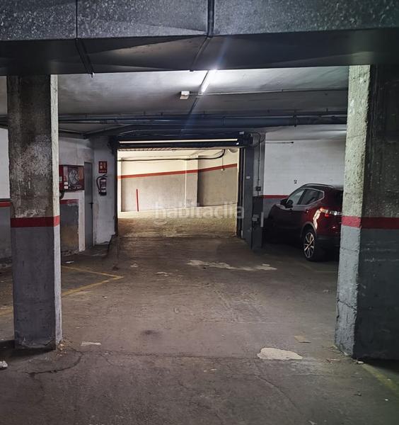 Foto 3f805735-97f0-4ead-af06-f45823d30c37. Parking voiture dans mare de deu de nuria 21 dans Instituts Granollers