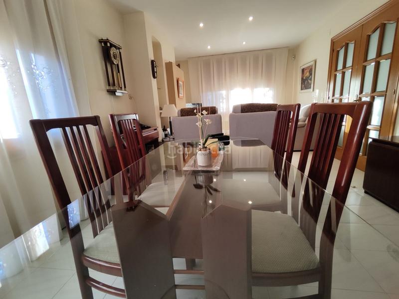 Foto 3b285c5b-cae2-4499-8ef4-4eb47c52c3e2. Maison avec chauffage parking dans Canovelles