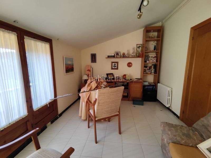 Foto 40f3db4b-5d06-4a15-9dc6-7df09c2d9fe1. Maison avec chauffage parking dans Canovelles