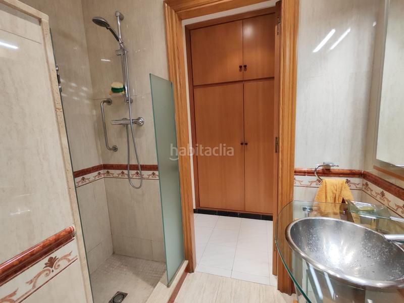 Foto 5eea9d37-f8da-4a59-bdd0-f9efa86e0fa7. Maison avec chauffage parking dans Canovelles